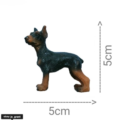 Doberman dog figure 5x5cm toy - doberman, figure,